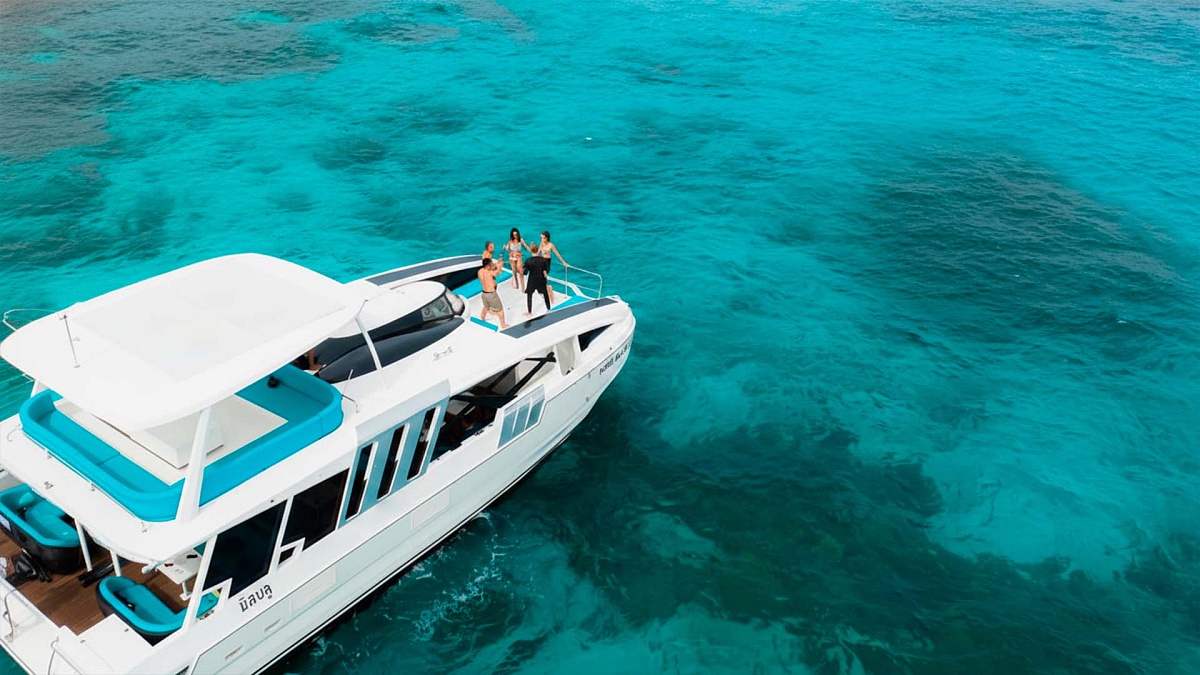 Аренда моторного катамарана Power Catamaran 50 на Пхукете